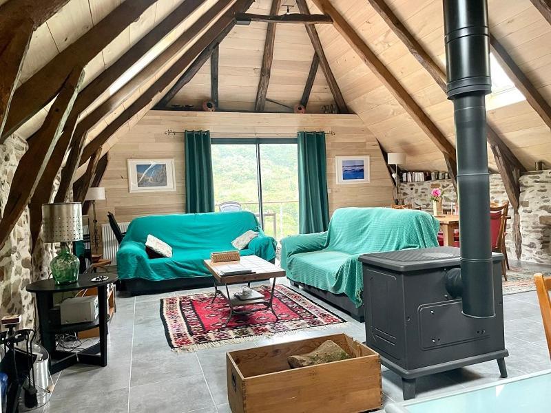 Gite Le Couderc De Coubisou, Grange Renovee Bagian luar foto